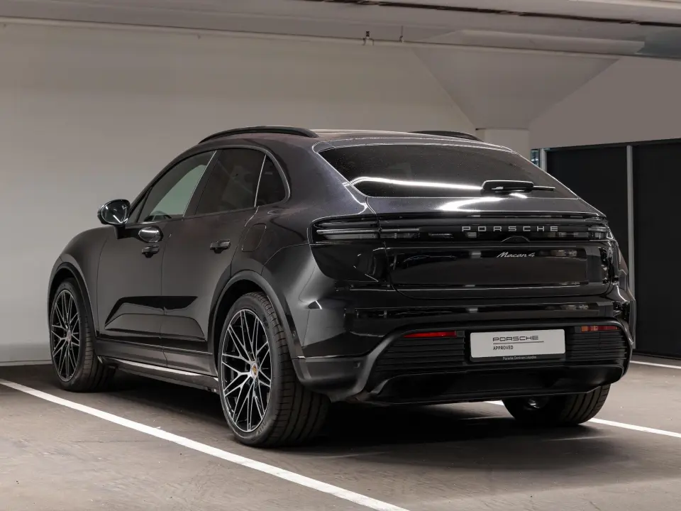 Porsche Macan 4