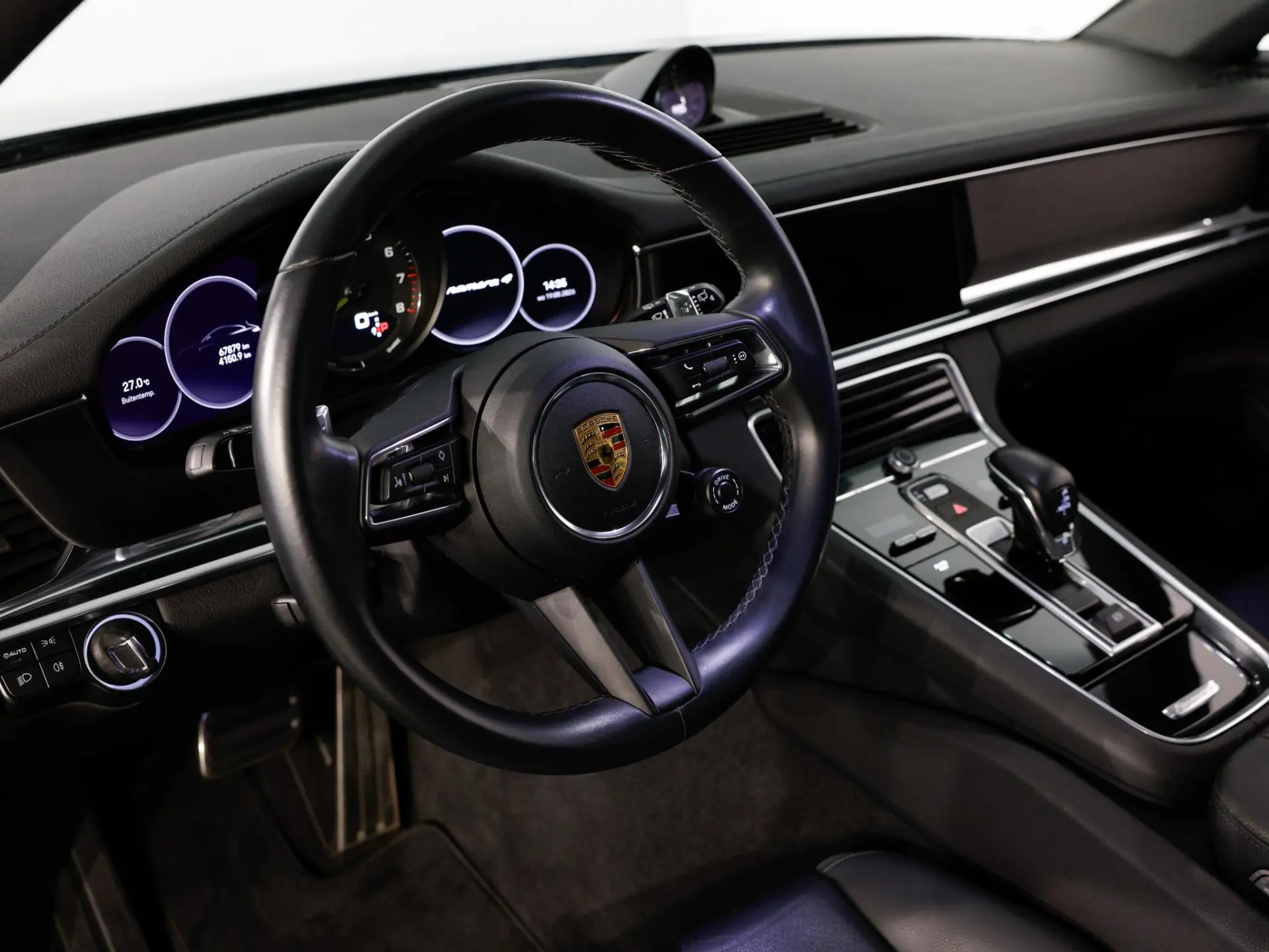 Panamera Sport Turismo 4 E-Hybrid Platinum Edition