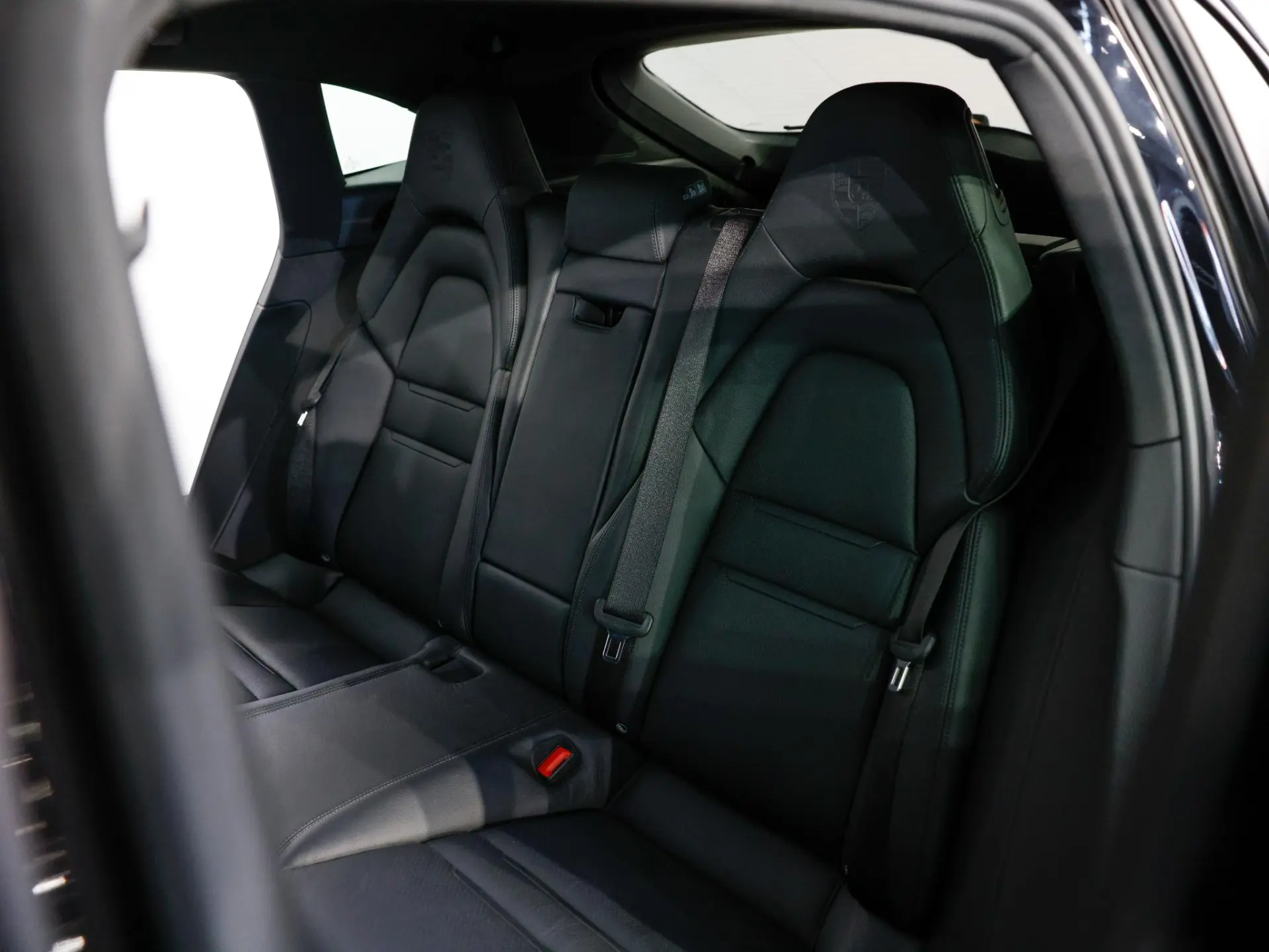 Panamera Sport Turismo 4 E-Hybrid Platinum Edition