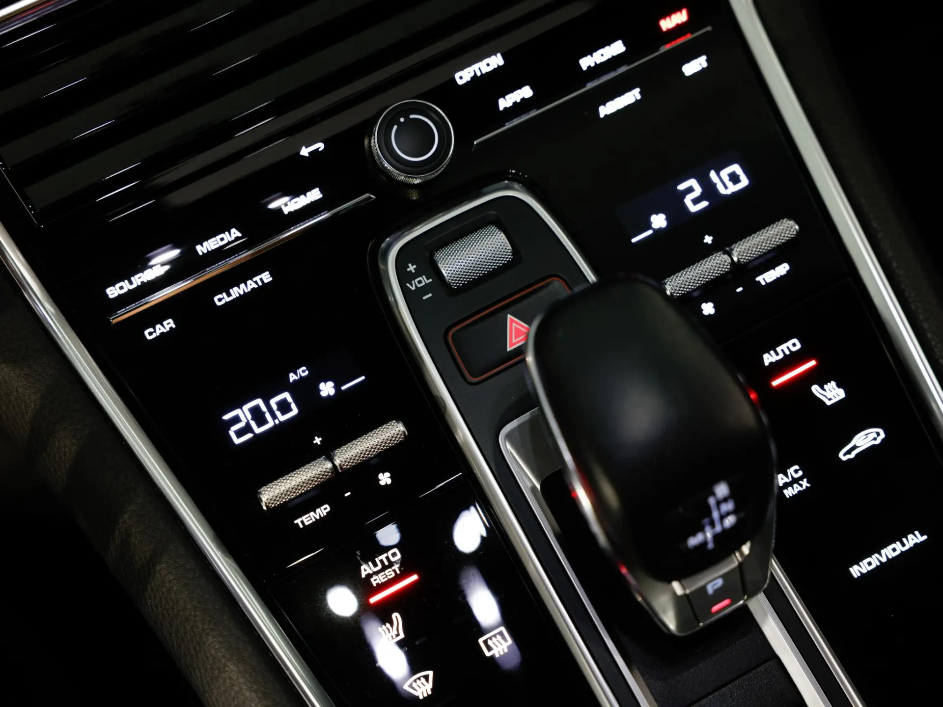 Panamera Sport Turismo 4 E-Hybrid Platinum Edition
