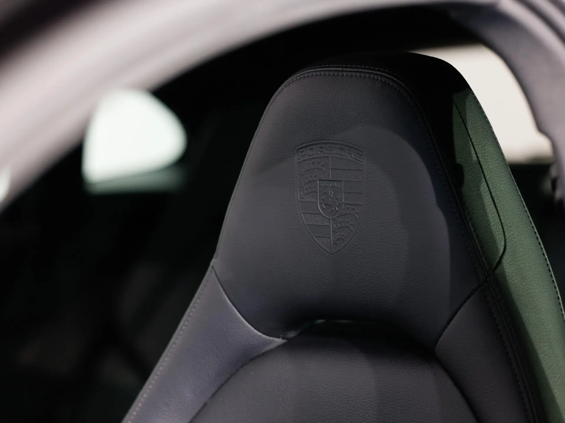 Panamera Sport Turismo 4 E-Hybrid Platinum Edition