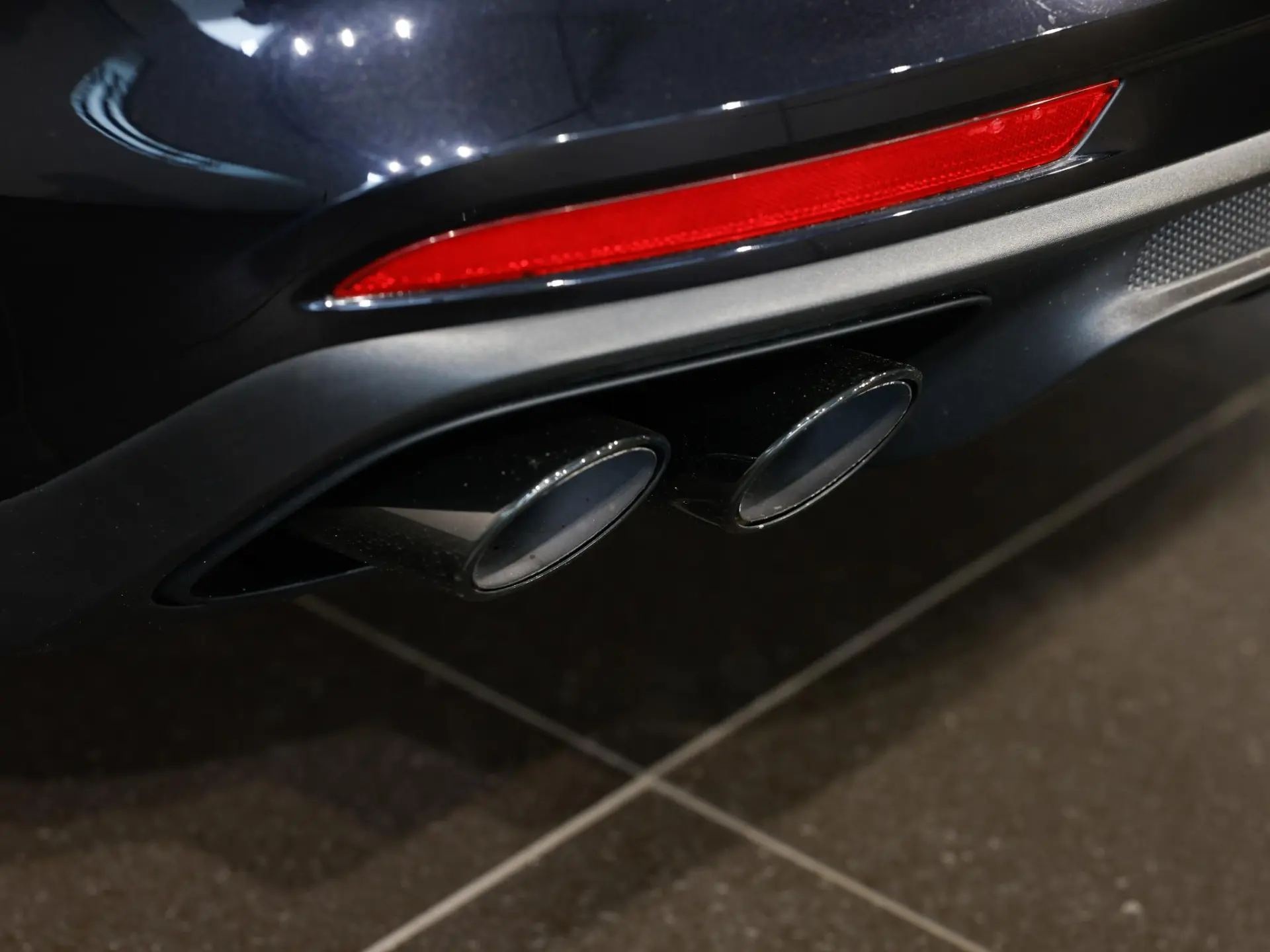 Panamera Sport Turismo 4 E-Hybrid Platinum Edition