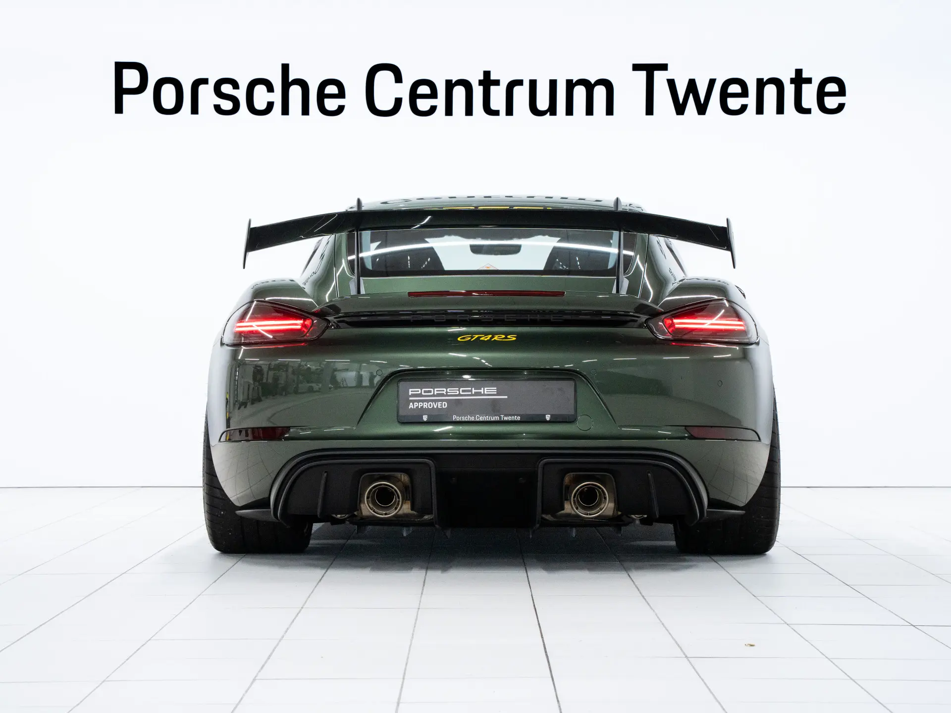 718 Cayman GT4 RS