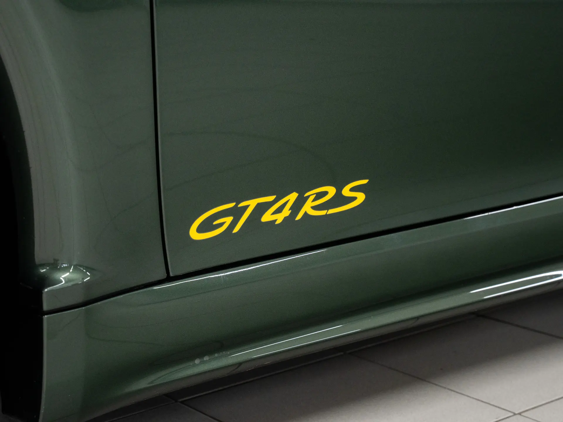 718 Cayman GT4 RS
