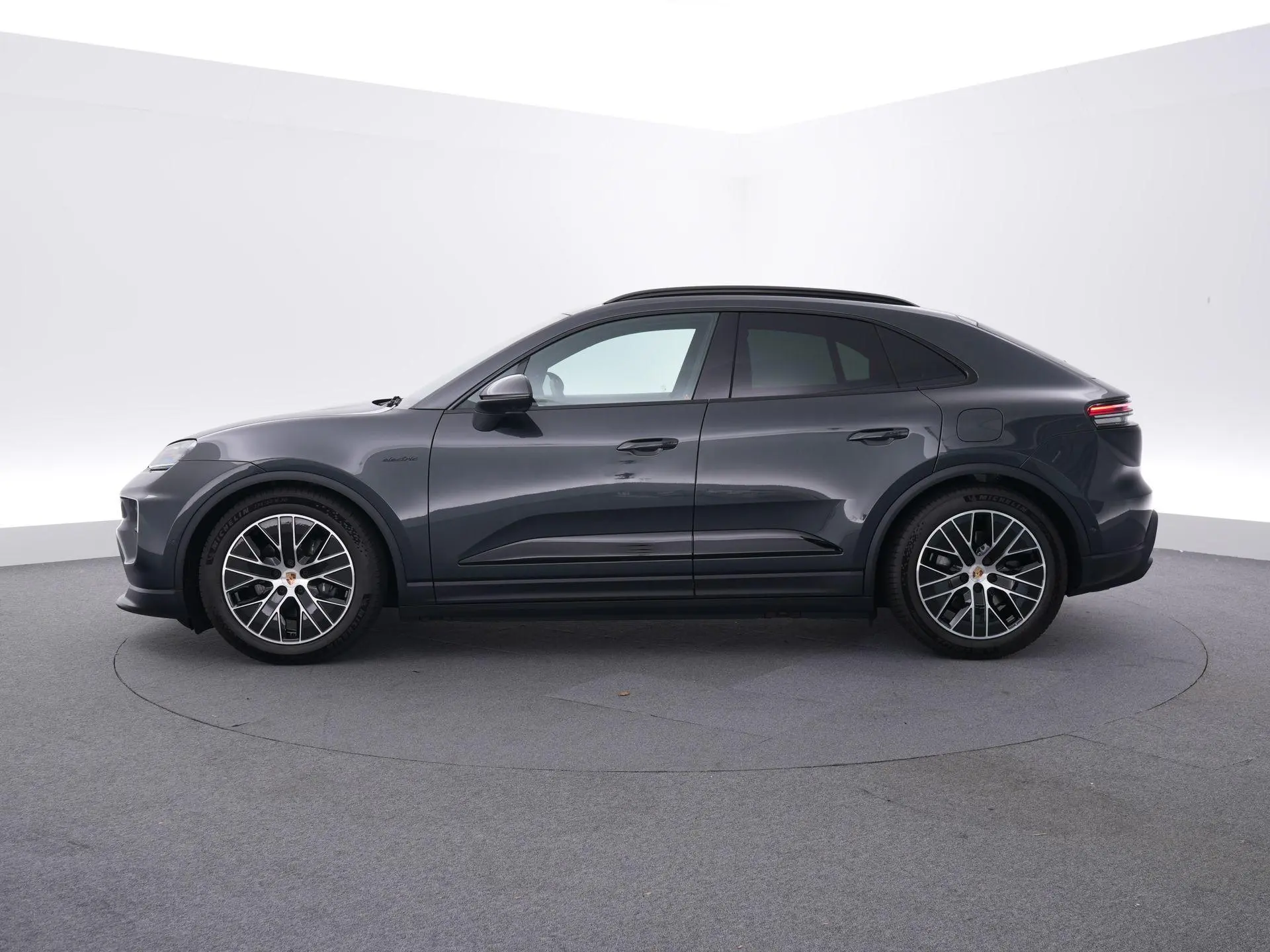 Macan 100 kWh