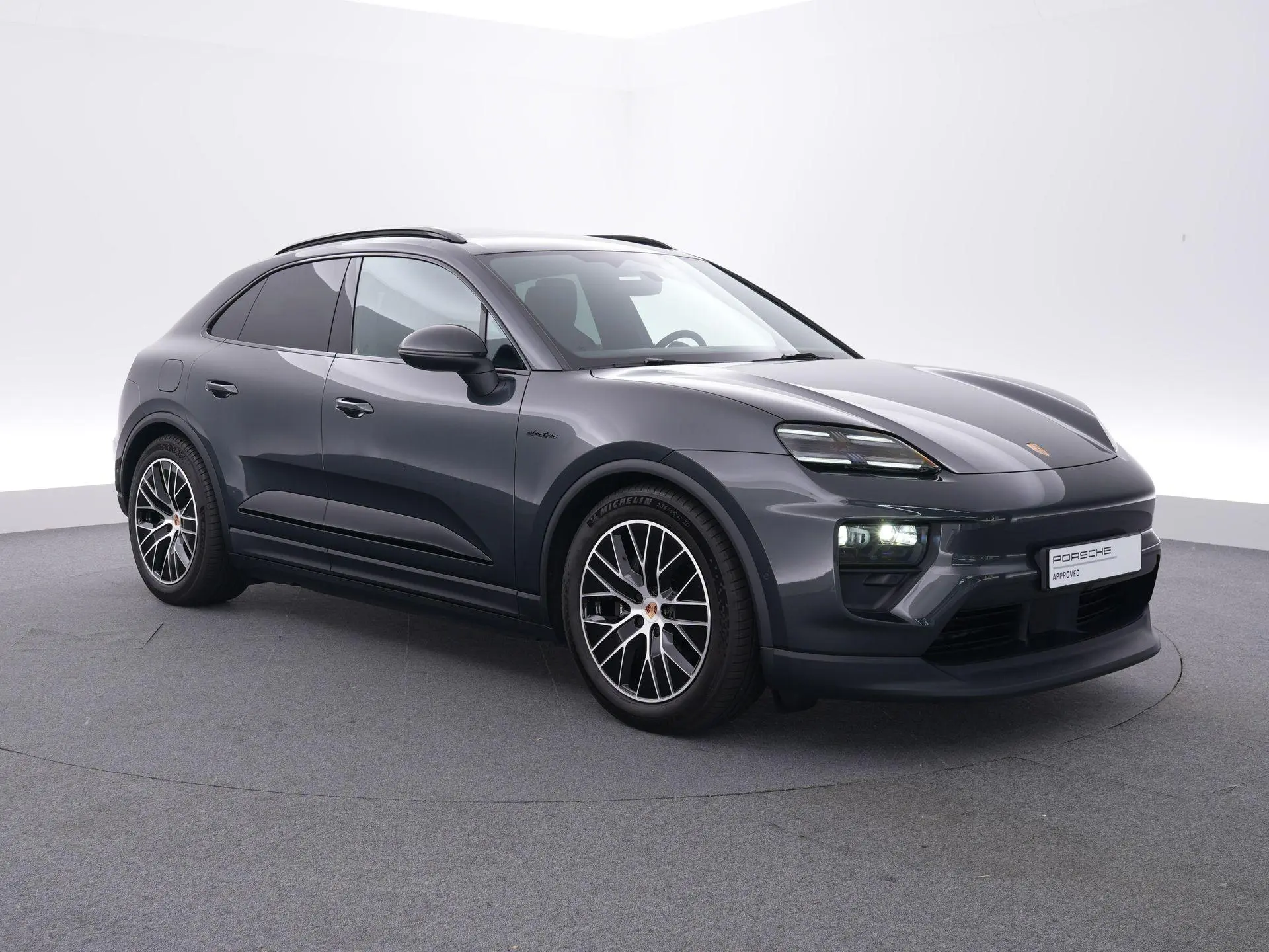 Macan 100 kWh