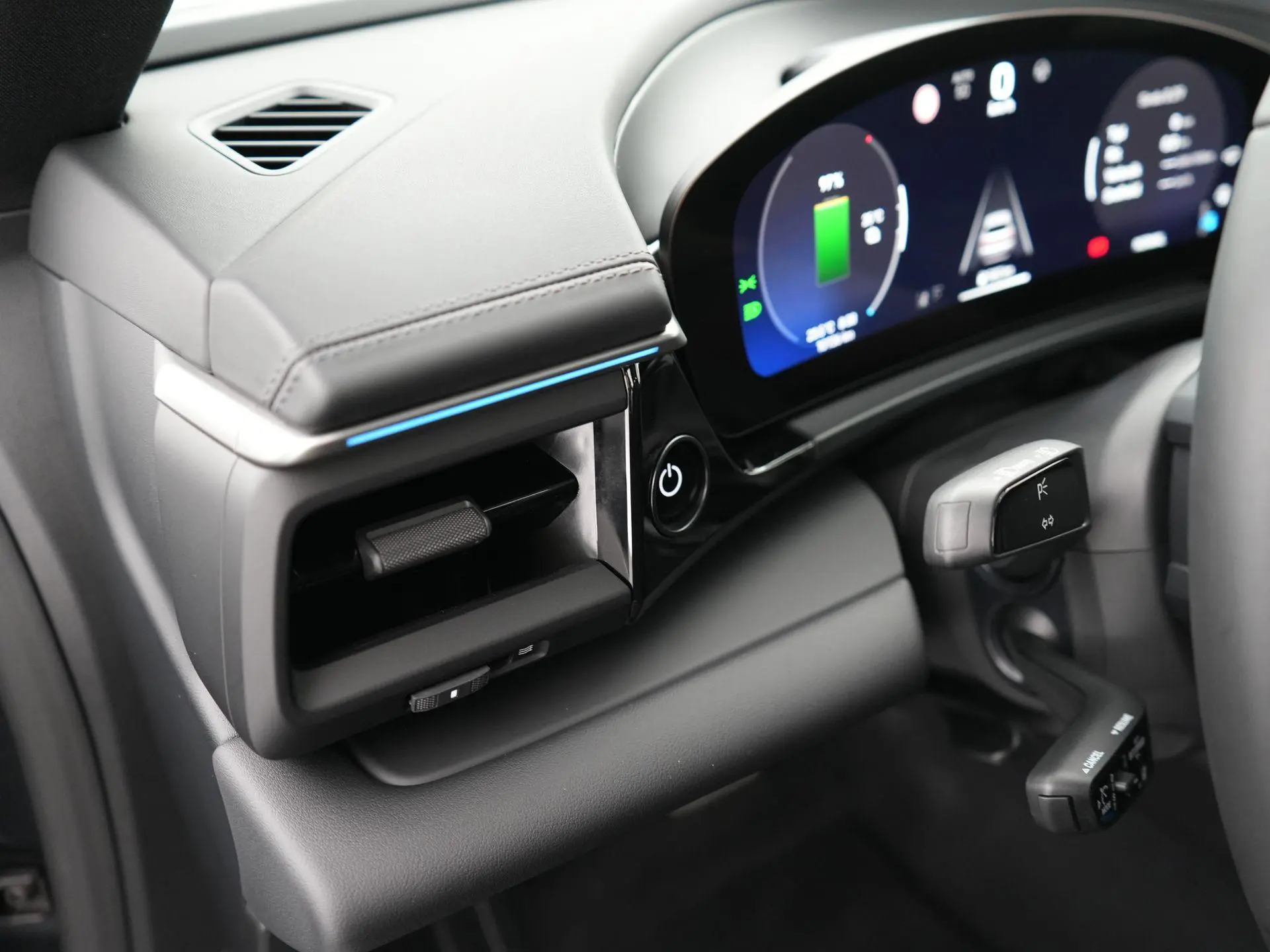 Macan 100 kWh