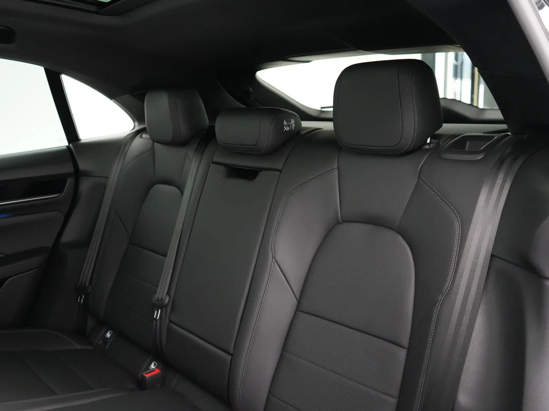 Macan 100 kWh