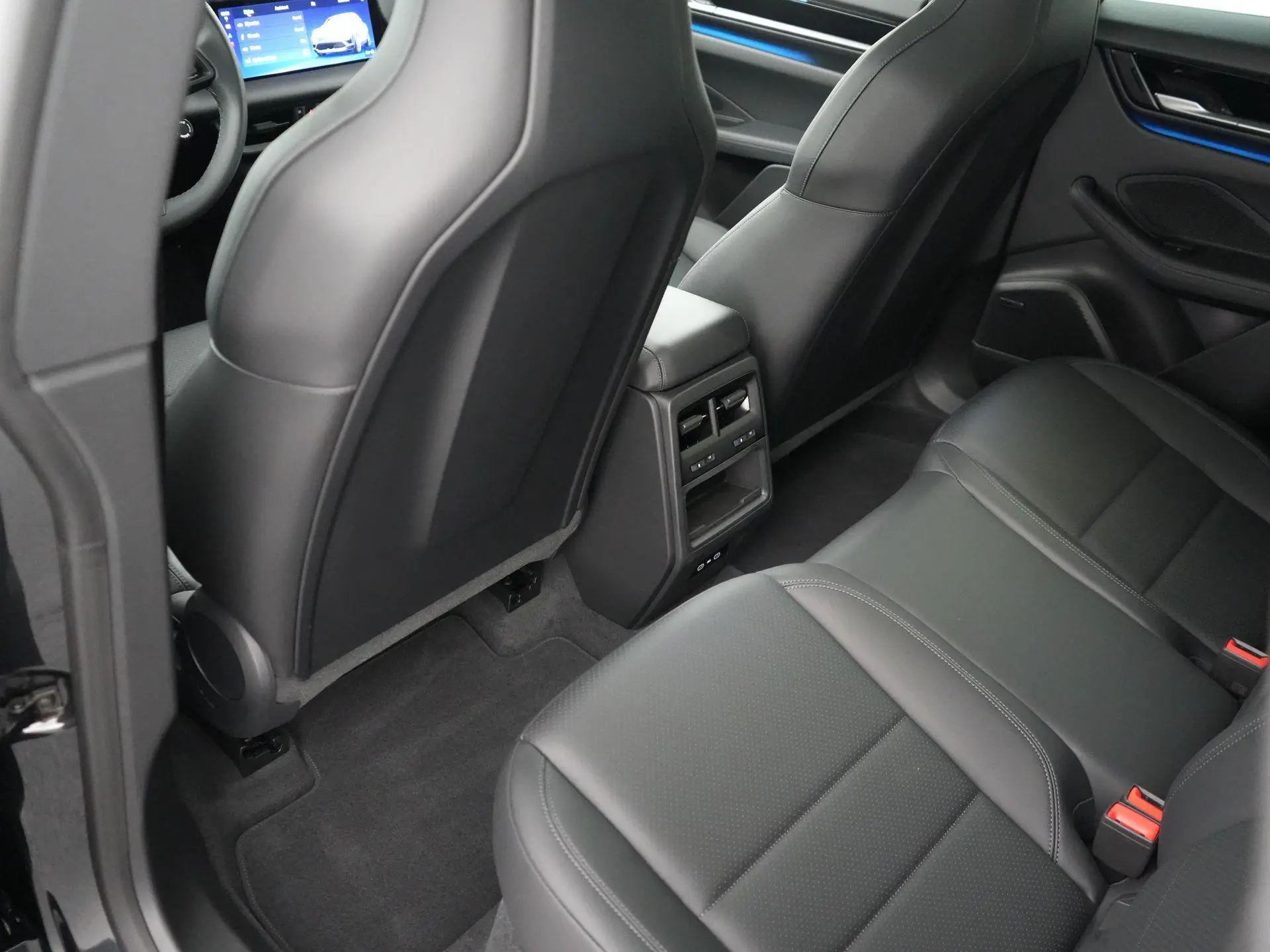 Macan 100 kWh