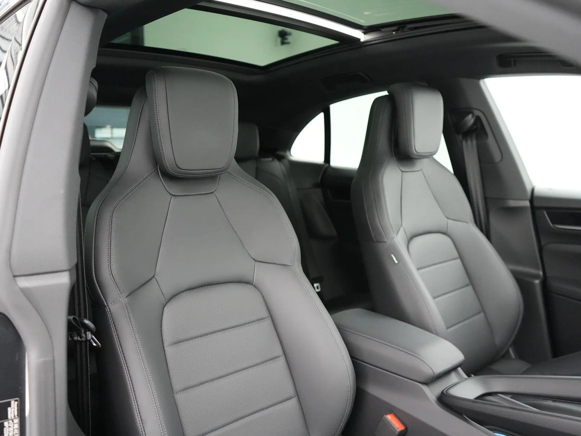Macan 100 kWh