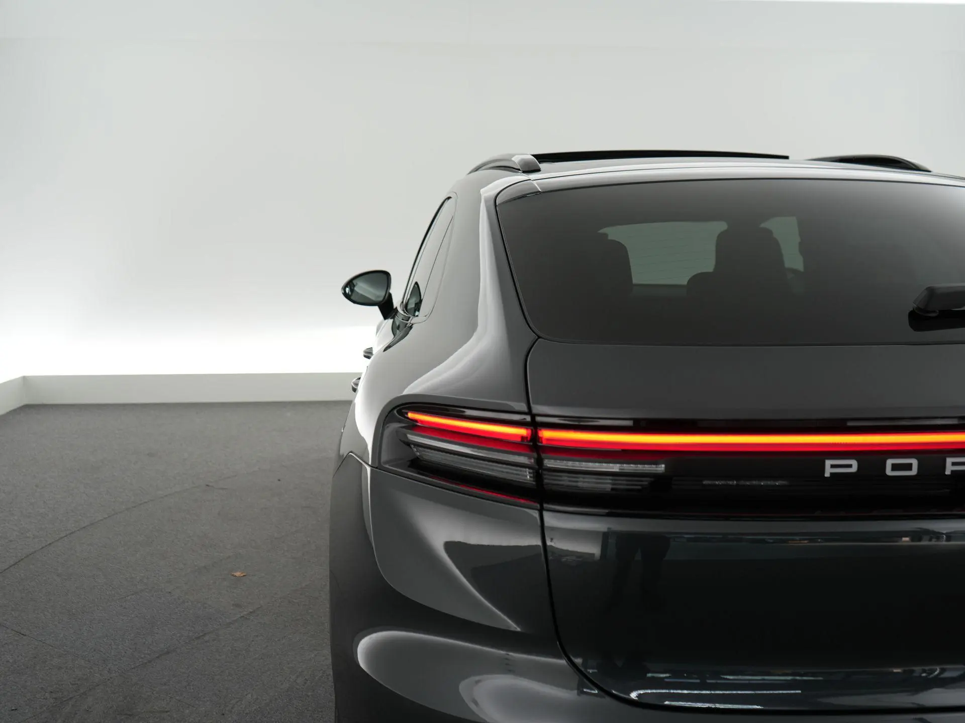 Macan 100 kWh
