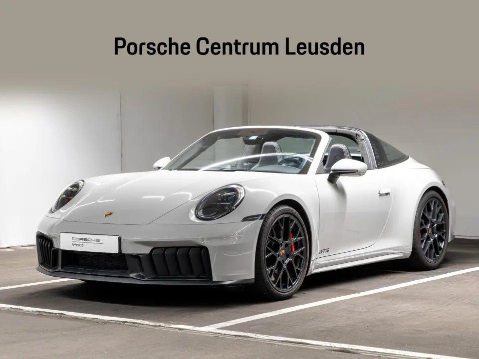 911 3.6 T-Hybrid 4 GTS