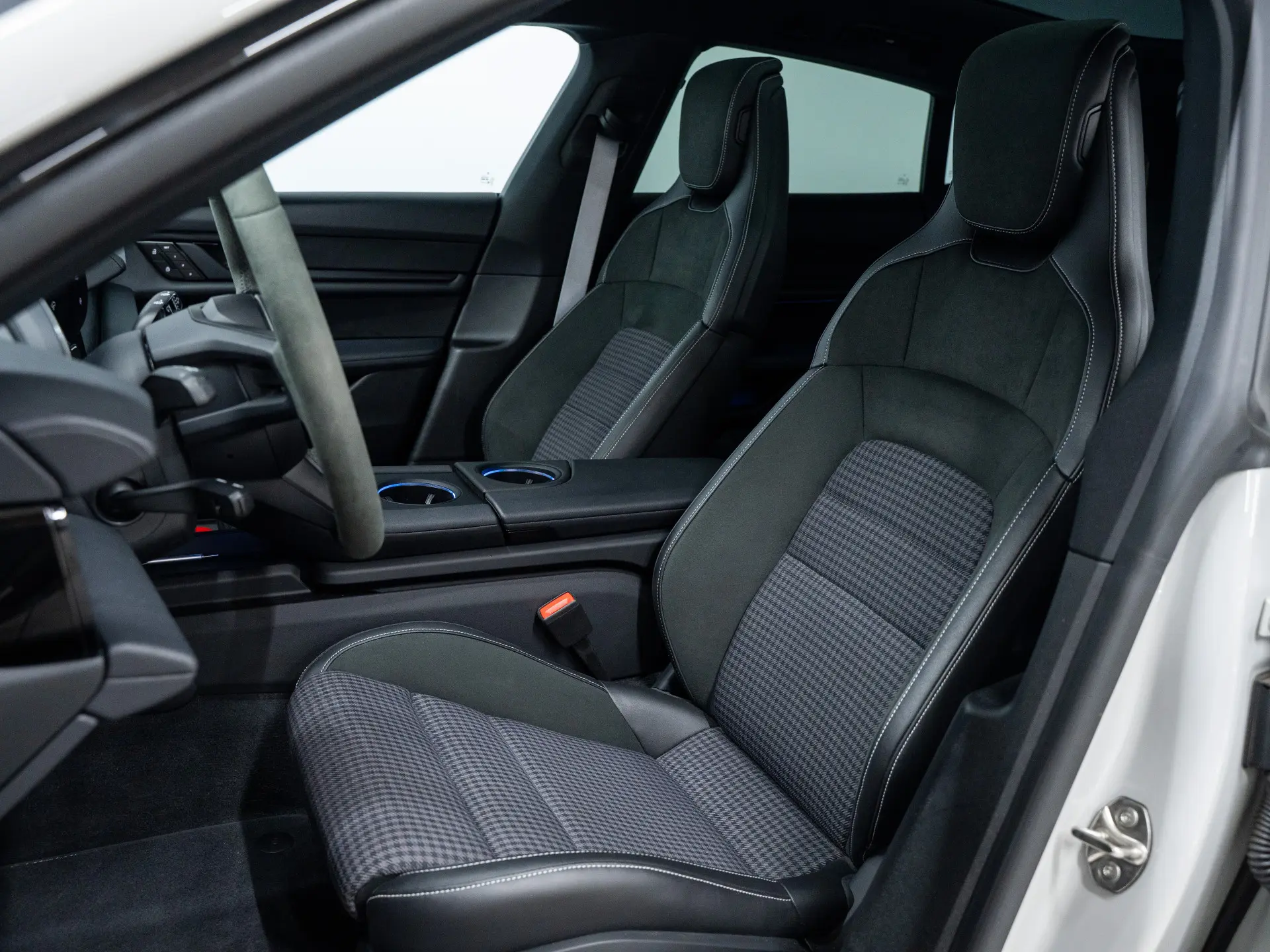 Taycan 4S Cross Turismo