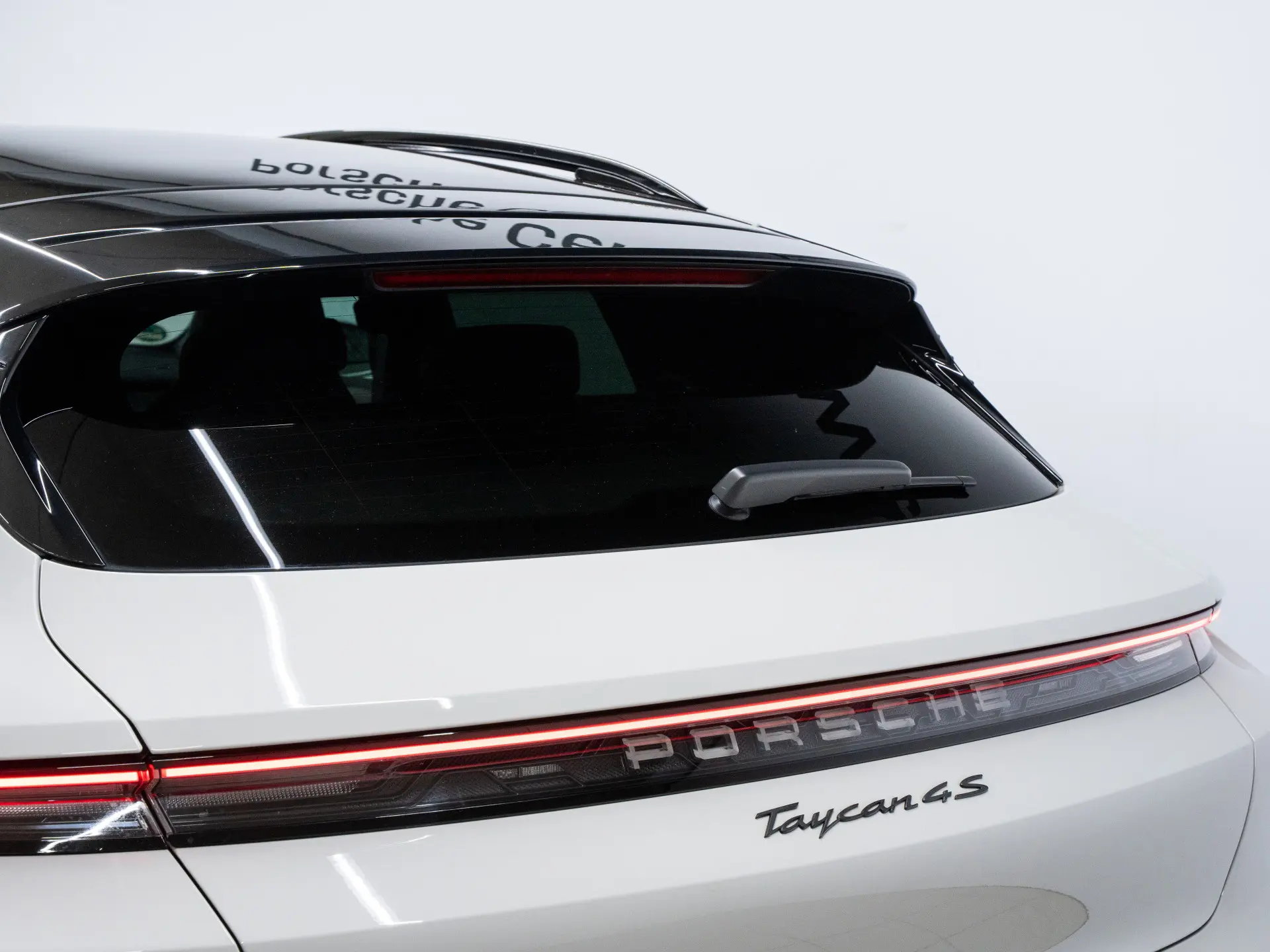 Taycan 4S Cross Turismo