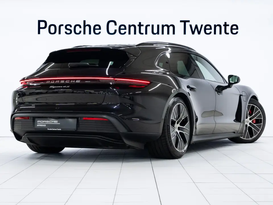 Taycan 4S Sport Turismo
