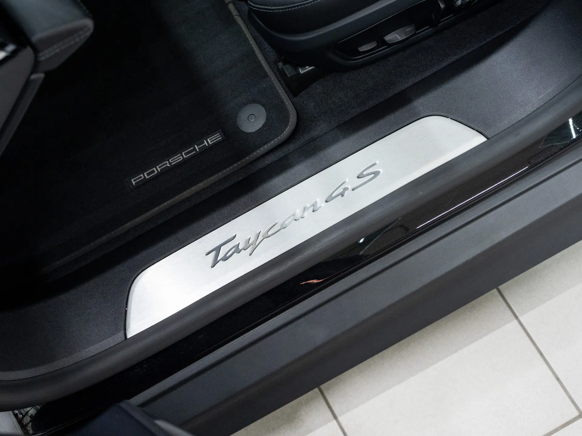 Taycan 4S Sport Turismo