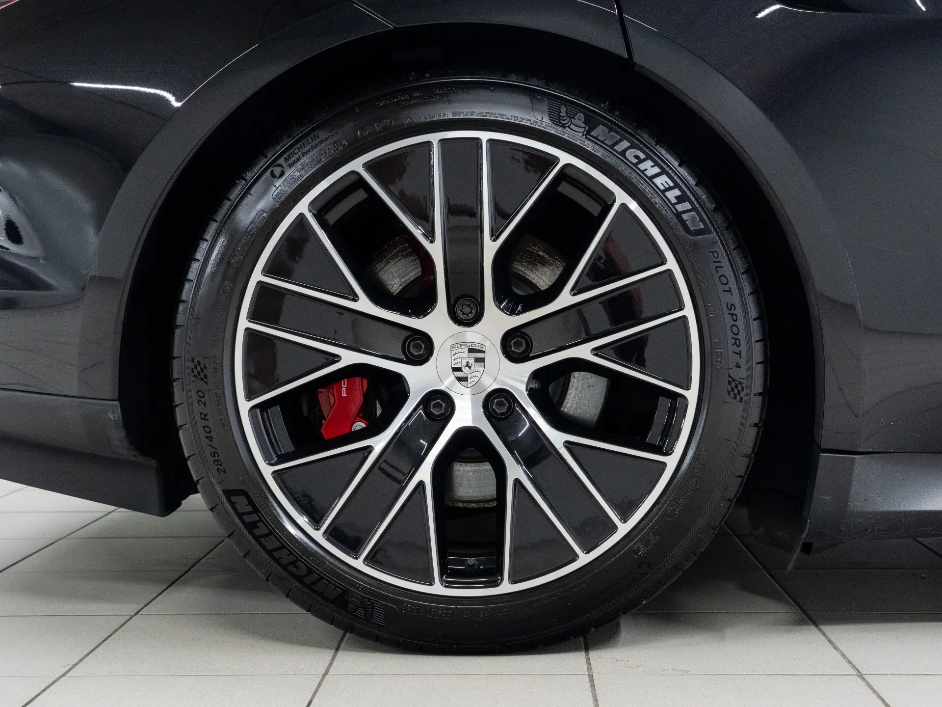 Taycan 4S Sport Turismo