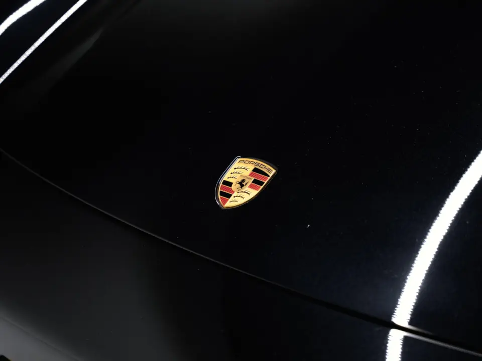 Macan 4