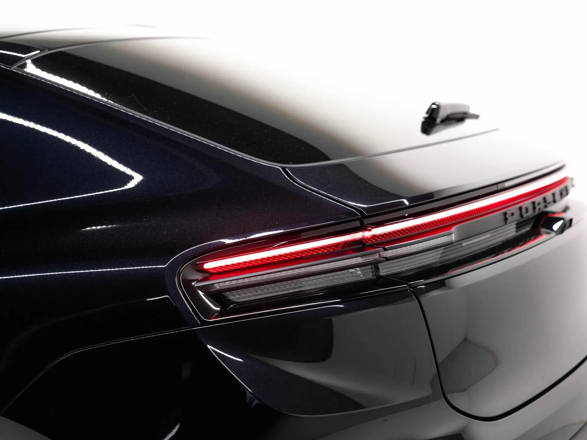 Macan 4
