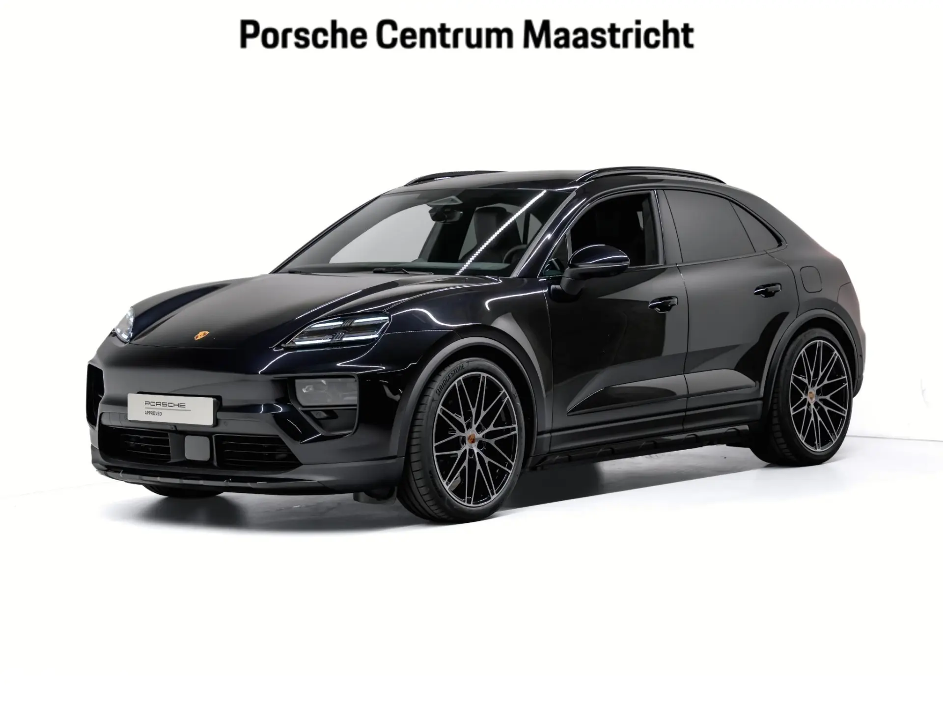 Macan 4