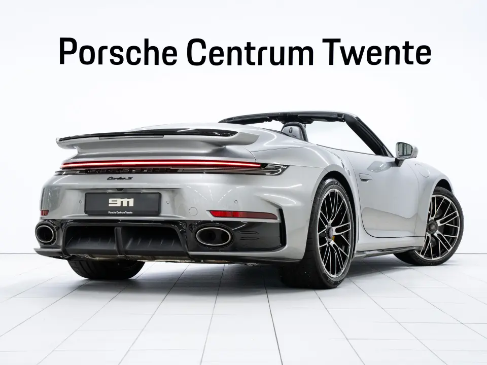 Porsche 911 Turbo S Cabriolet