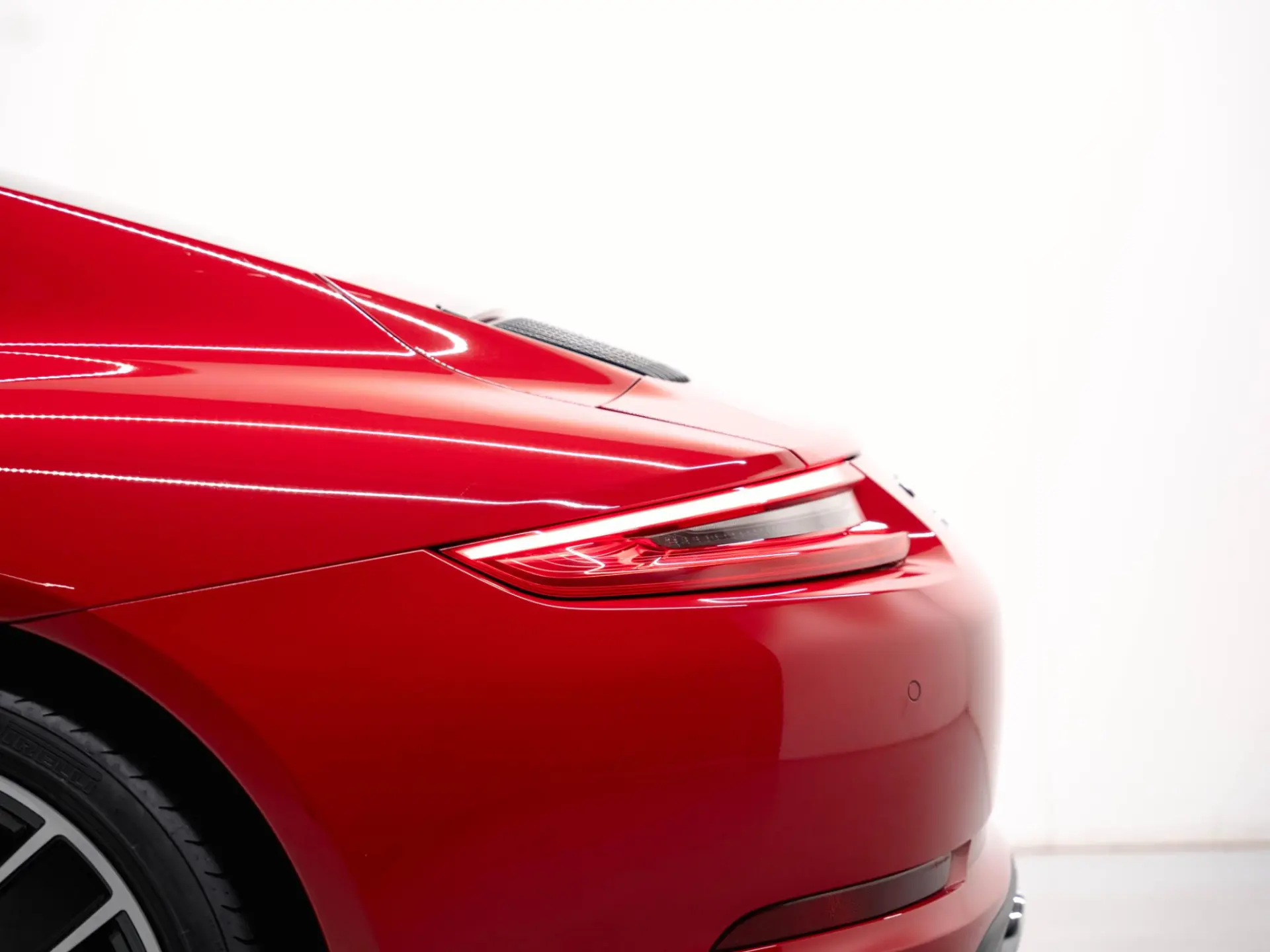 911 Carrera S