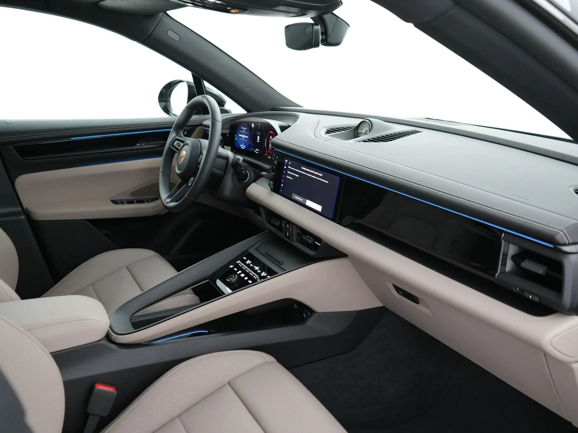 Macan 4 S 100 kWh