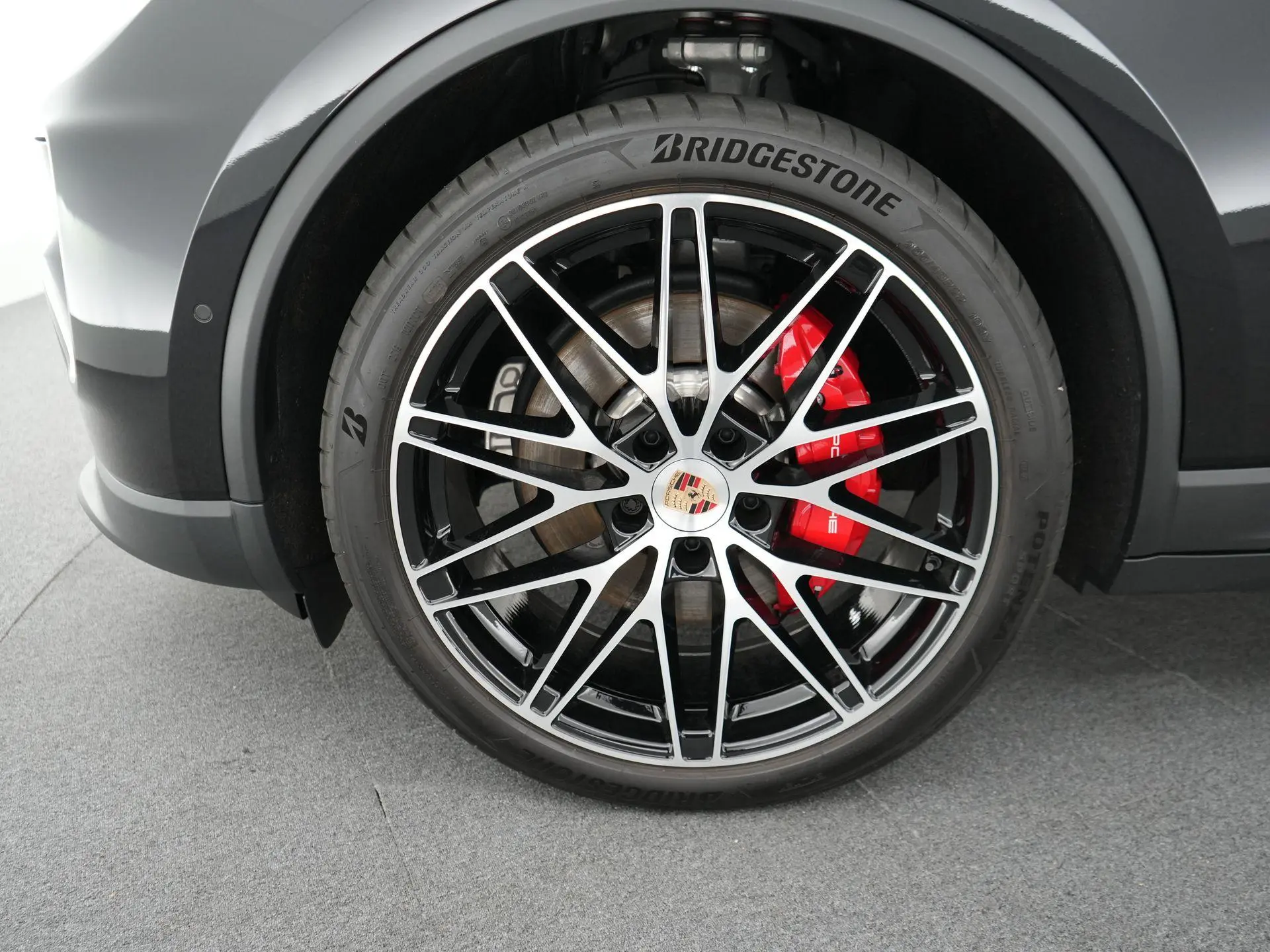 Macan 4 S 100 kWh