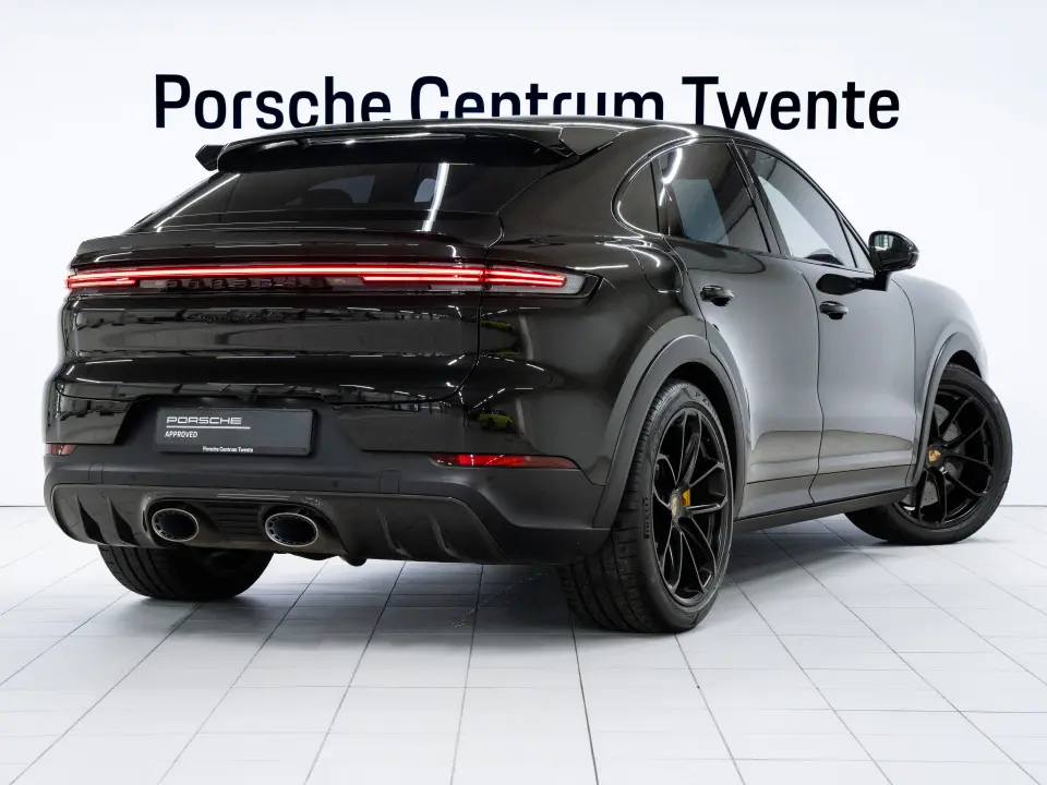 Porsche Cayenne Turbo E-Hybrid Coupé met GT-Pakket