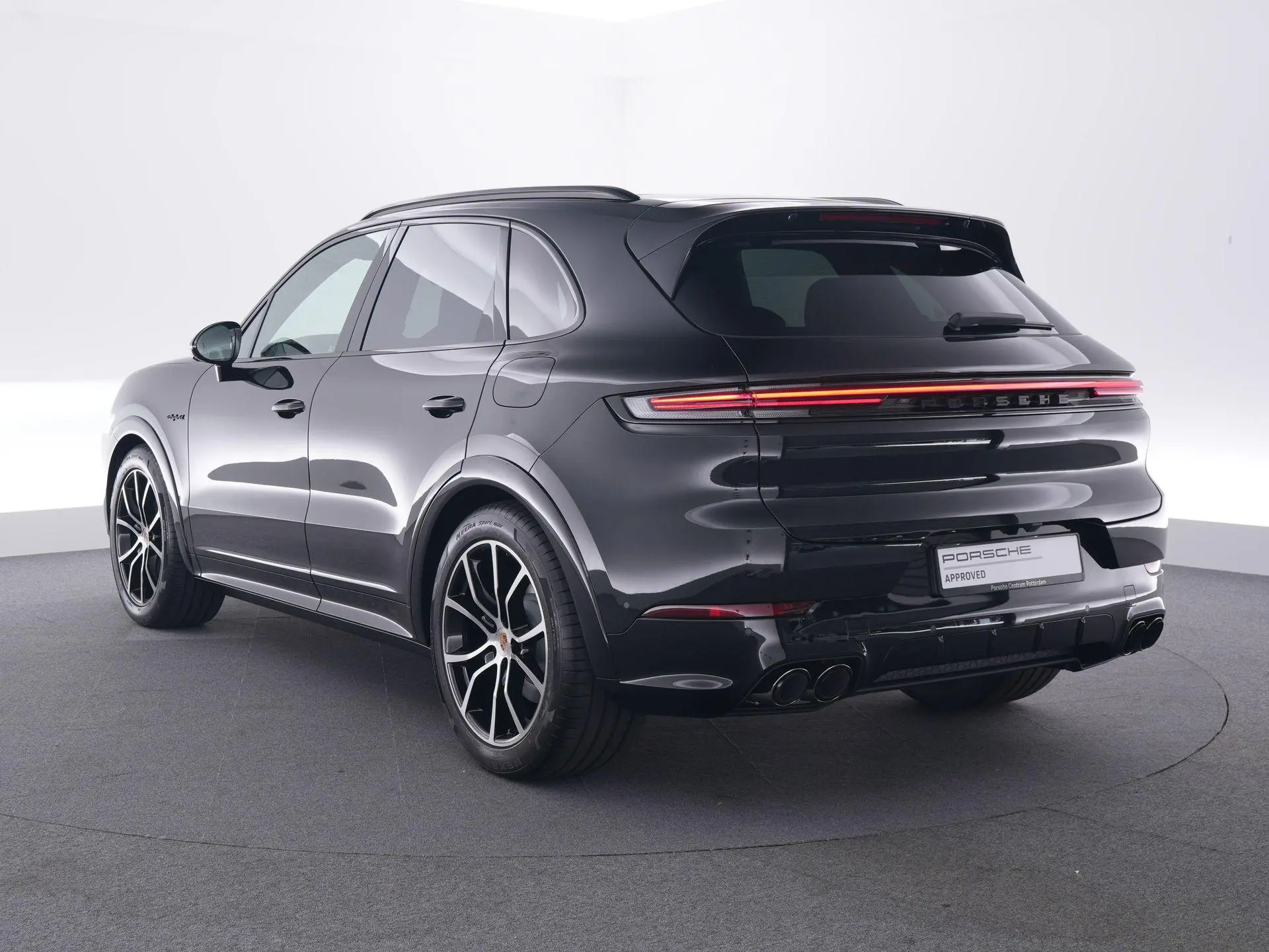Cayenne 3.0 E-Hybrid Black Edition