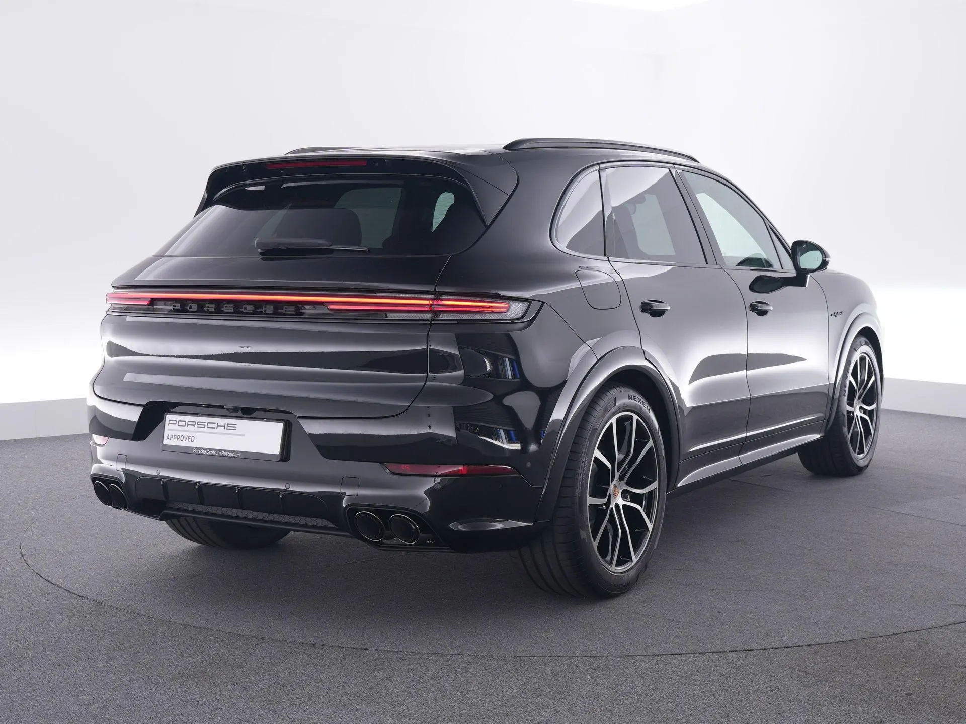 Cayenne 3.0 E-Hybrid Black Edition