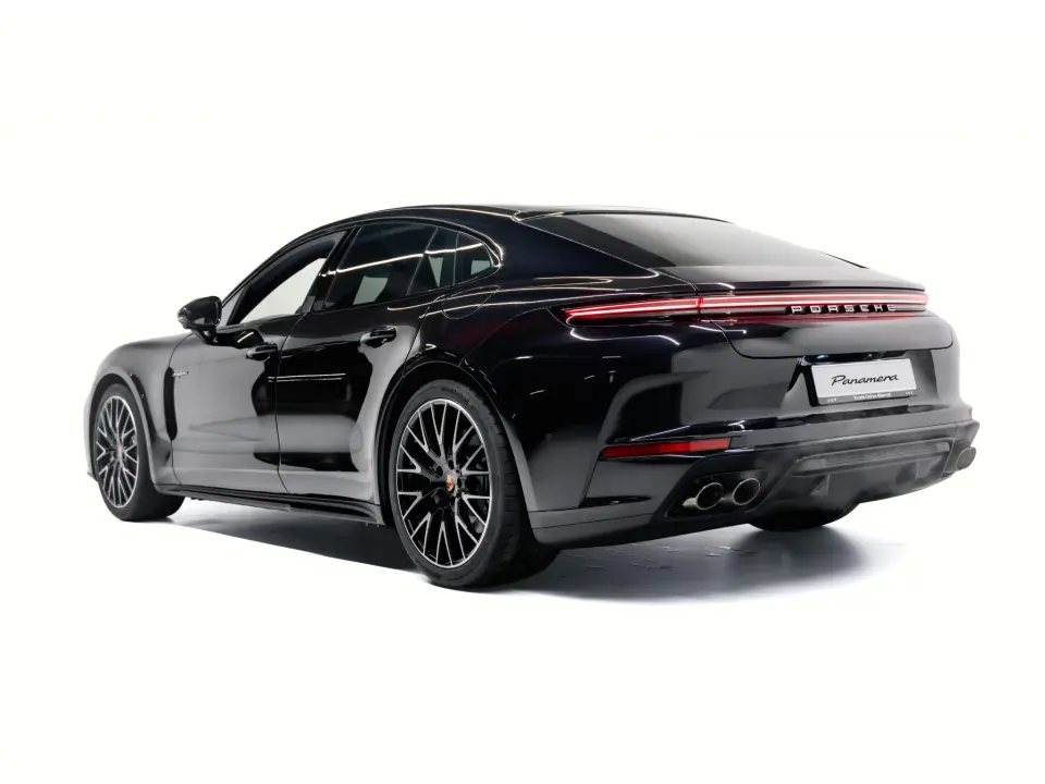 Porsche Panamera 4 E-Hybrid