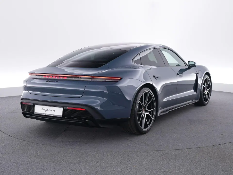 Taycan 4 Black Edition 105 kWh