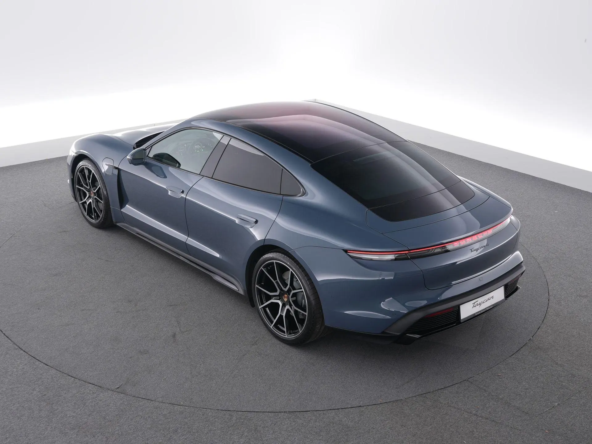 Taycan 4 Black Edition 105 kWh