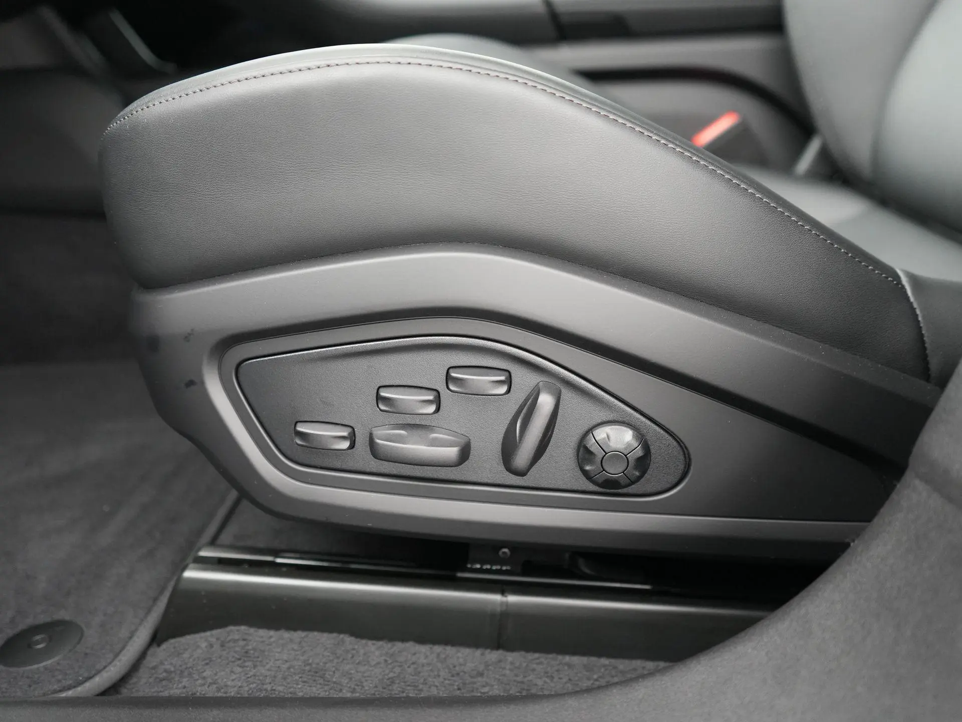 Taycan 4 Black Edition 105 kWh