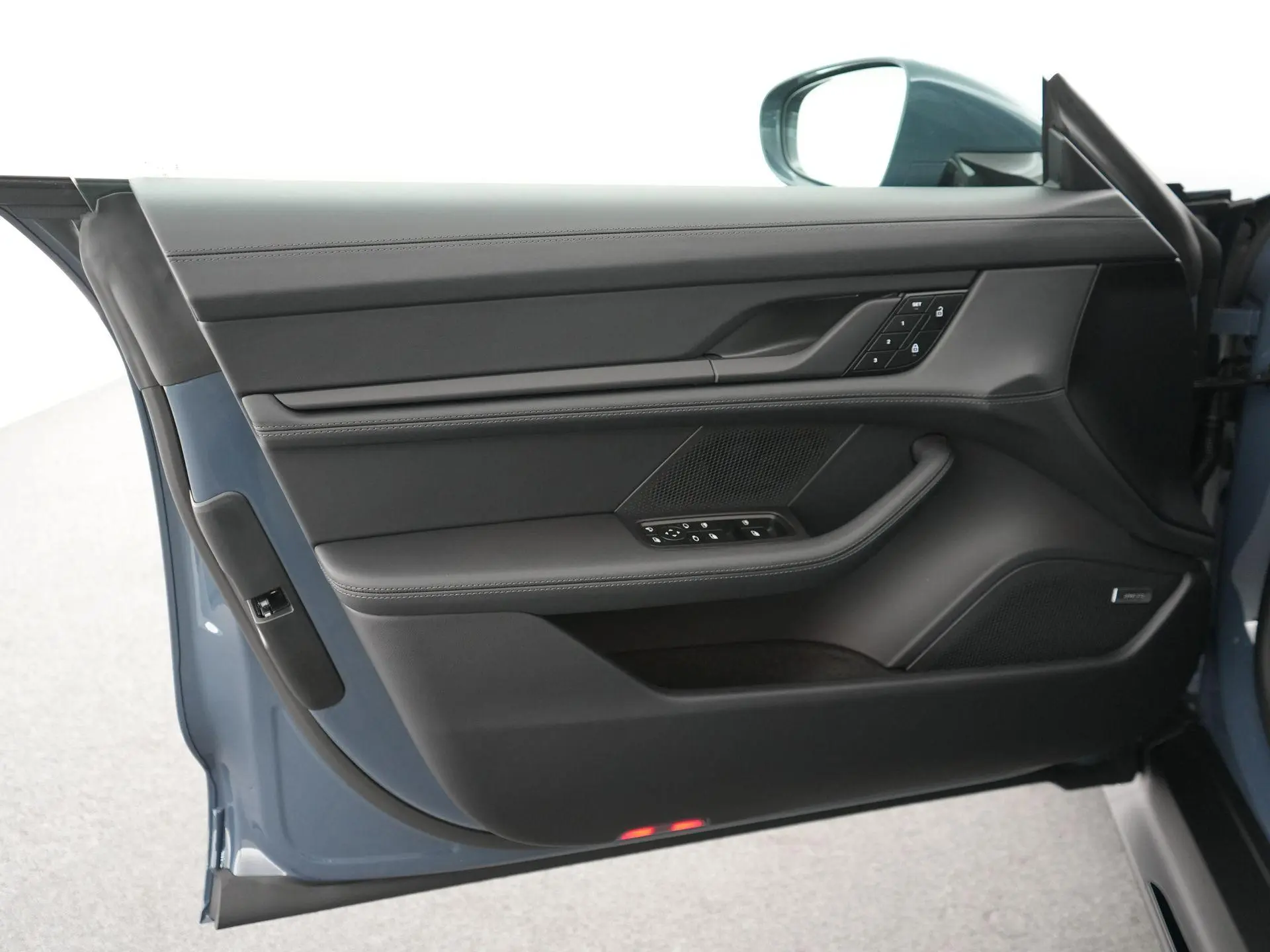 Taycan 4 Black Edition 105 kWh