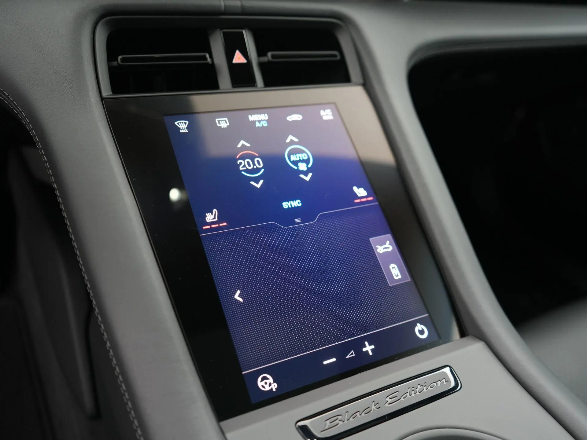 Taycan 4 Black Edition 105 kWh