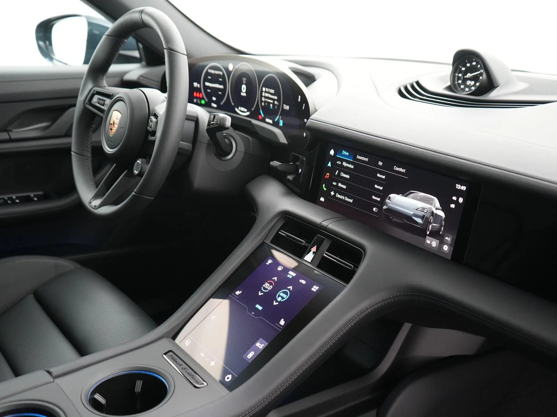 Taycan 4 Black Edition 105 kWh