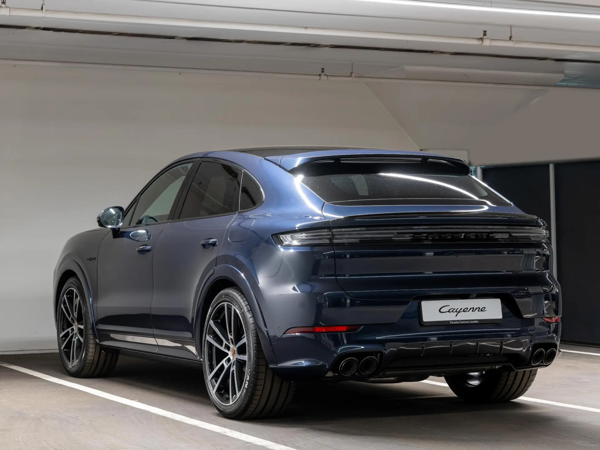 Cayenne Coupé 3.0 E-Hybrid Black Edition