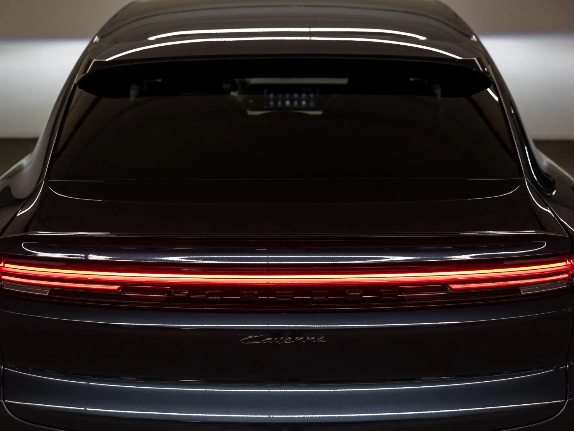Cayenne Coupé 3.0 E-Hybrid Black Edition