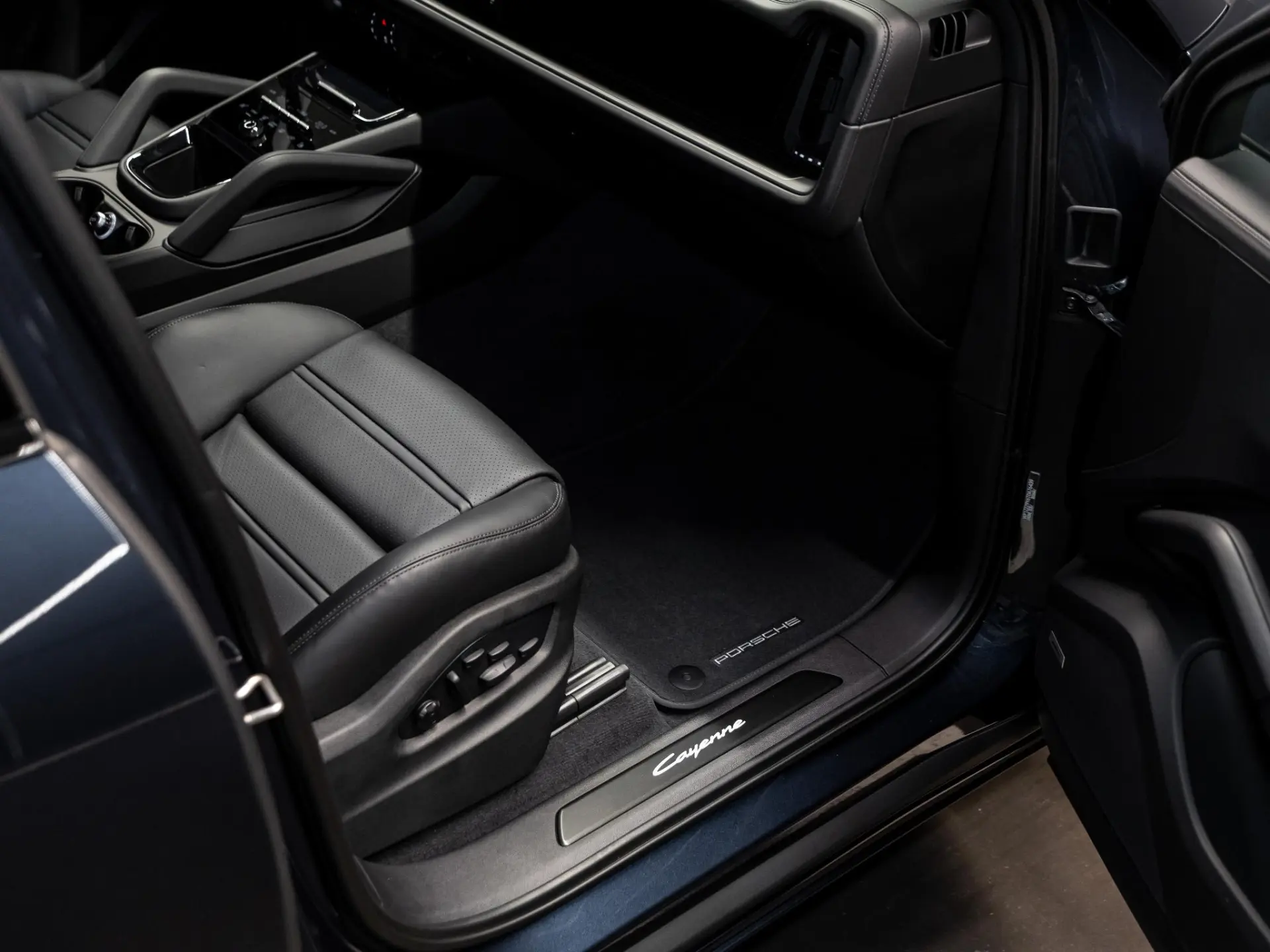 Cayenne Coupé 3.0 E-Hybrid Black Edition