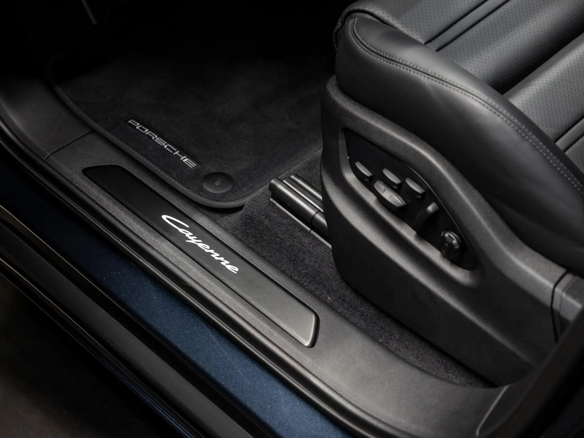 Cayenne Coupé 3.0 E-Hybrid Black Edition