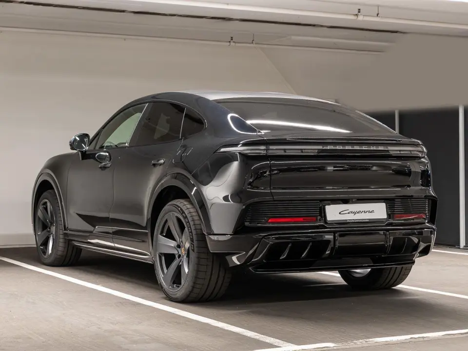 Cayenne Electric 113 kWh