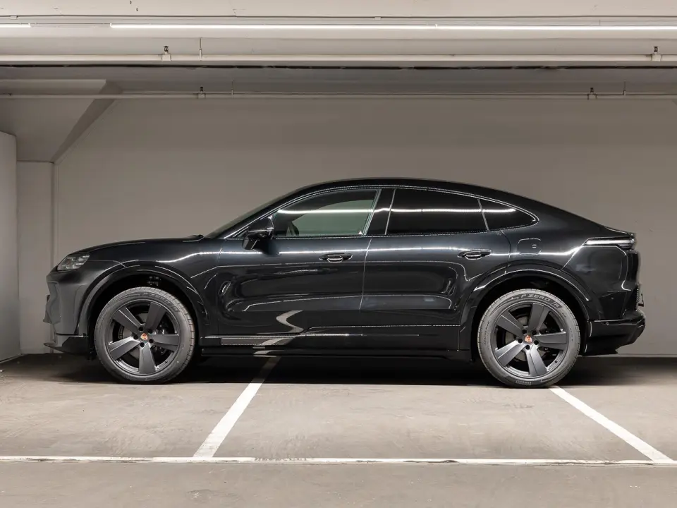 Cayenne Electric 113 kWh