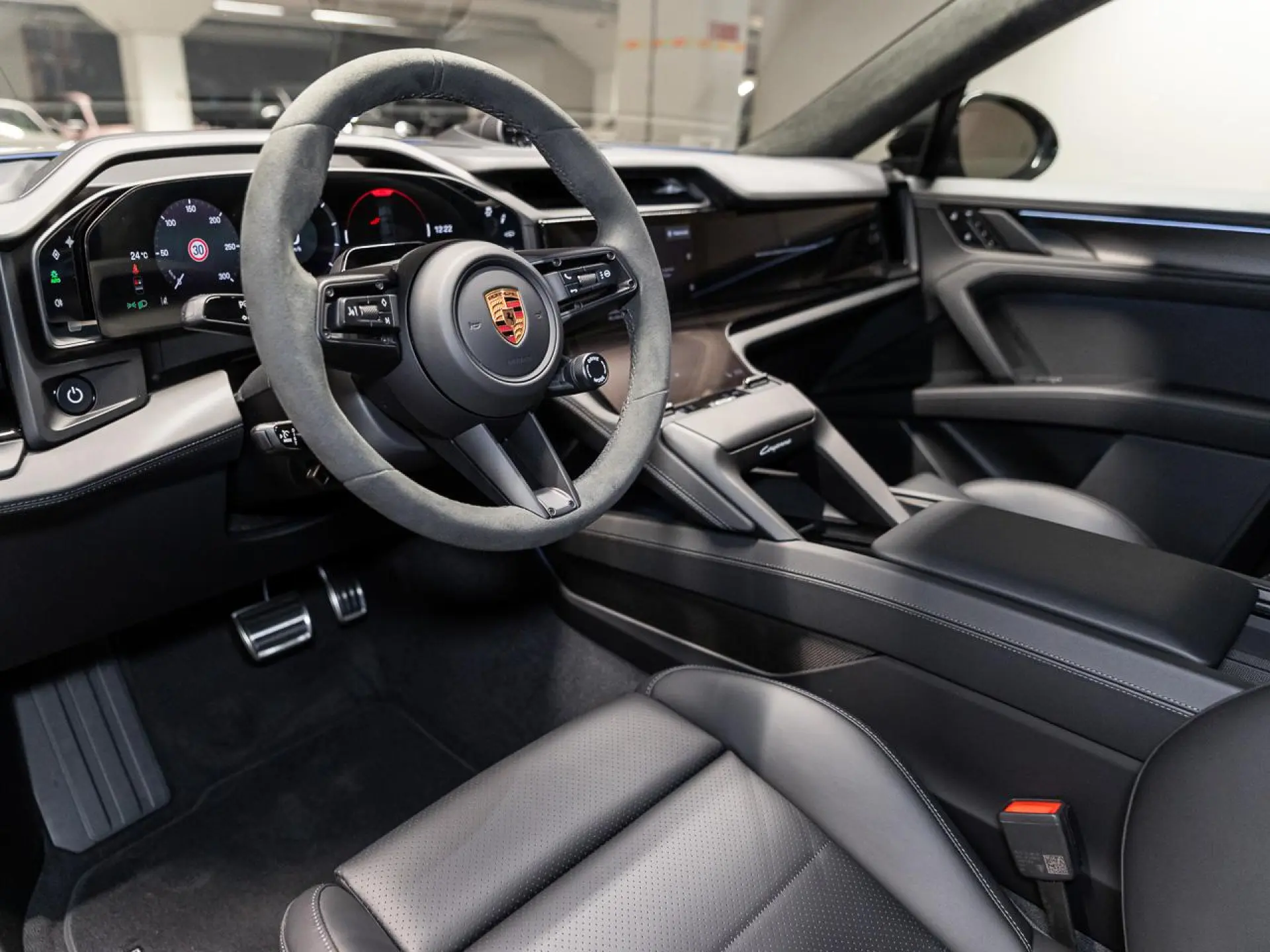 Cayenne Electric 113 kWh