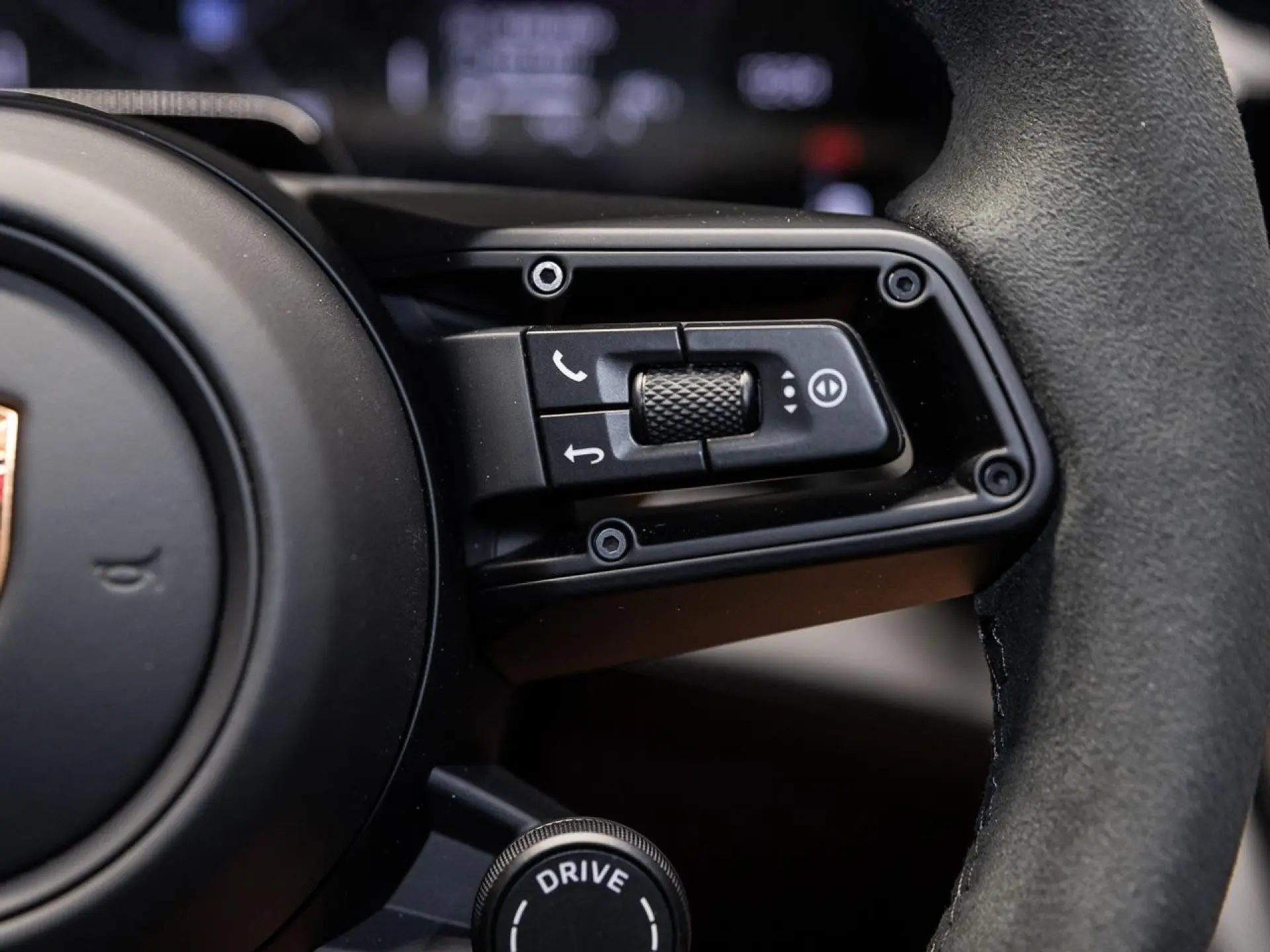 Cayenne Electric 113 kWh