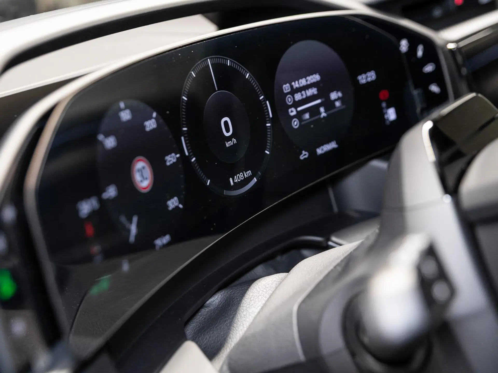 Cayenne Electric 113 kWh