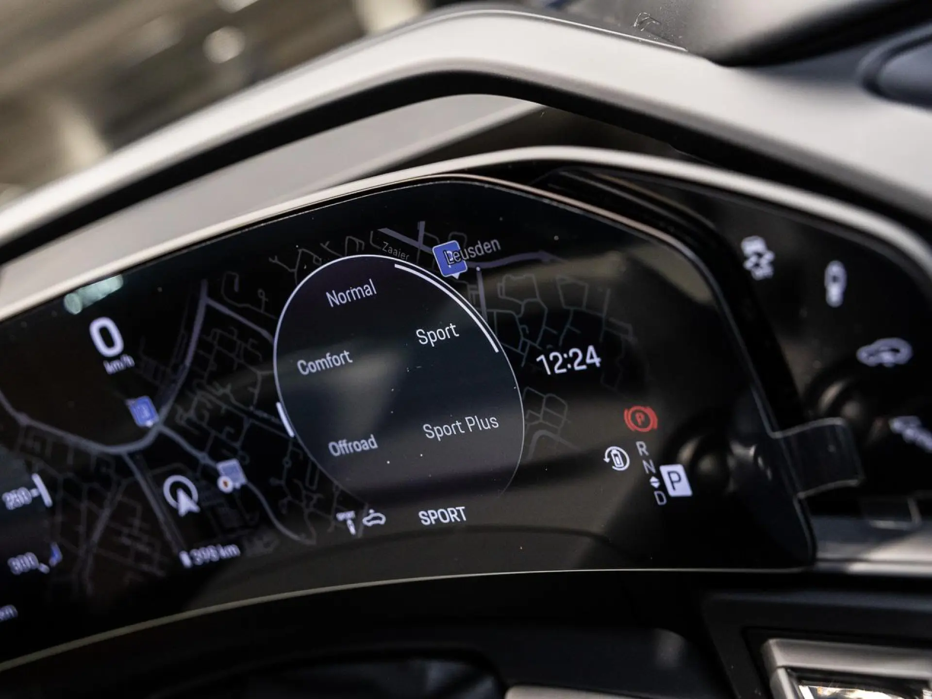 Cayenne Electric 113 kWh