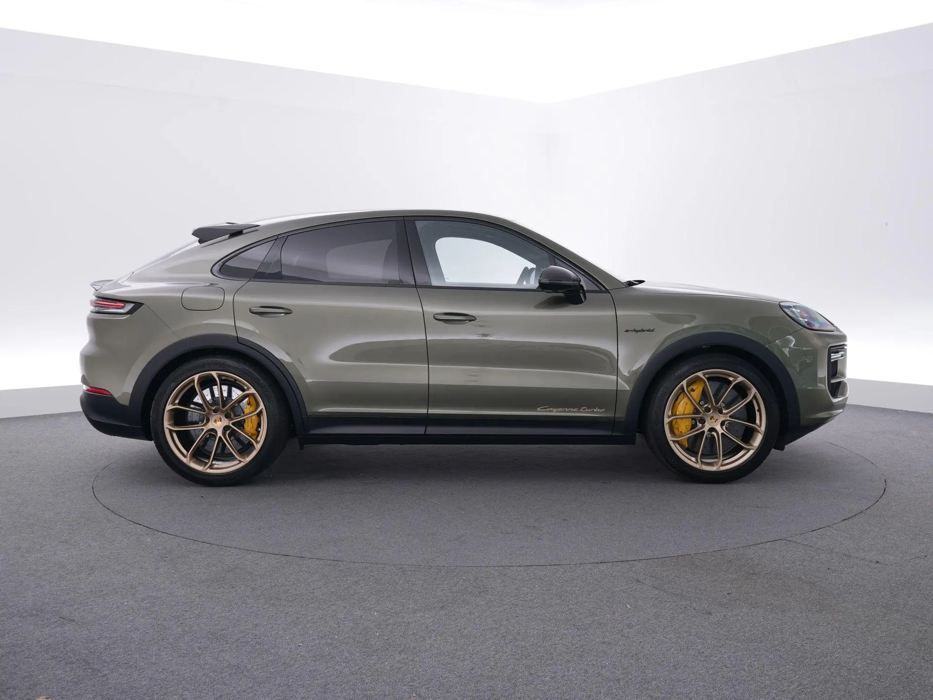 Cayenne Coupé 4.0 Turbo E-Hybrid GT