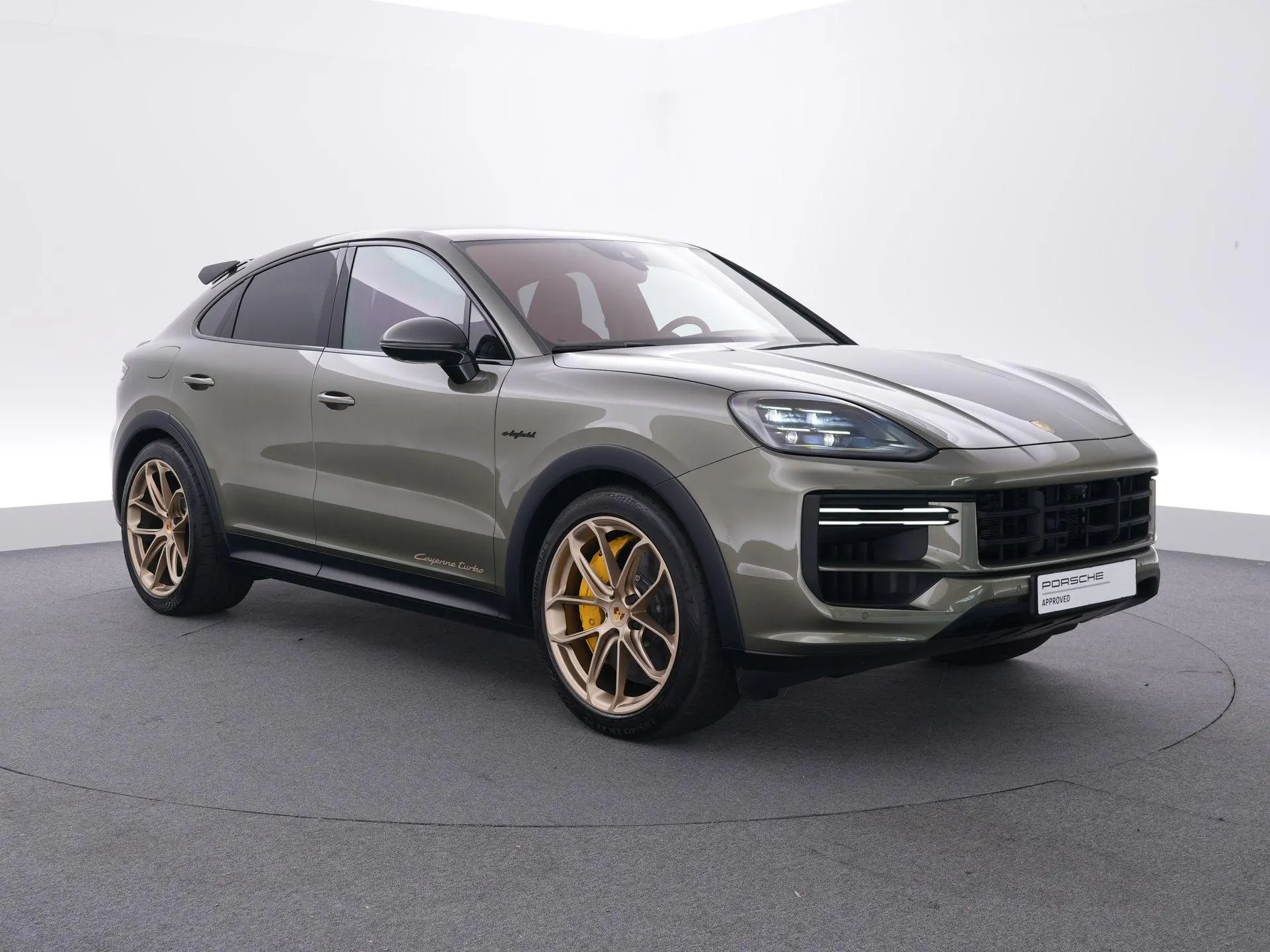 Cayenne Coupé 4.0 Turbo E-Hybrid GT